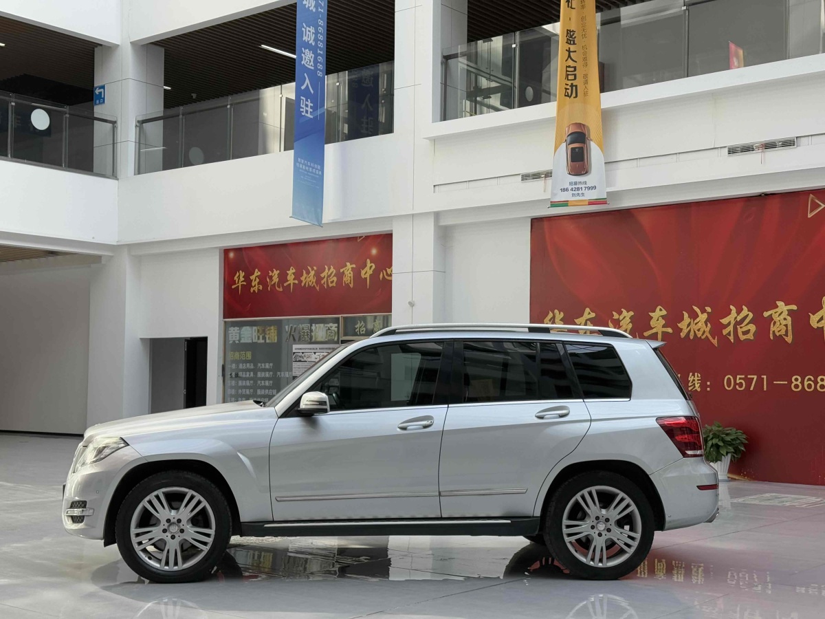 奔馳 奔馳GLK級  2013款 改款 GLK 300 4MATIC 時尚型圖片