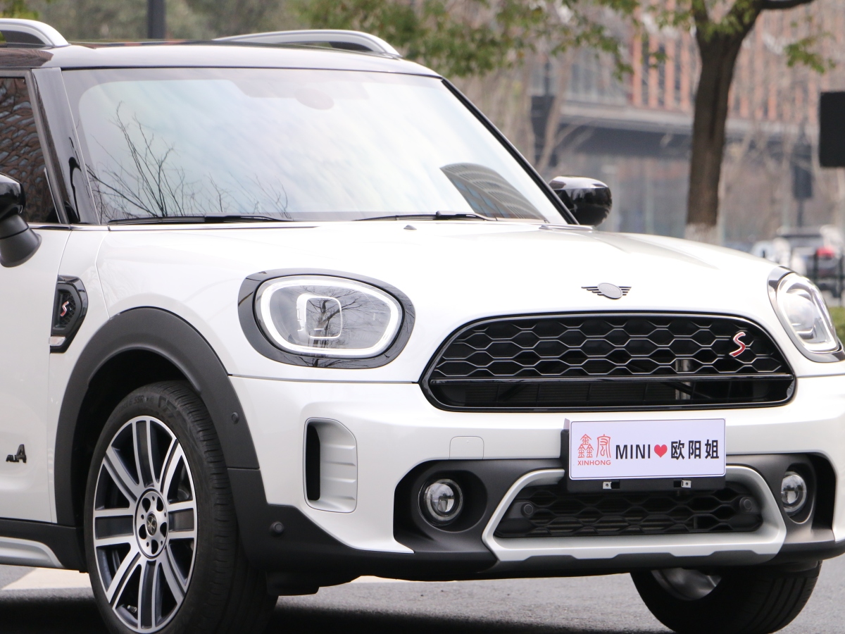 2024年1月MINI COUNTRYMAN  2023款 改款二 2.0T COOPER S ALL4 鑒賞家