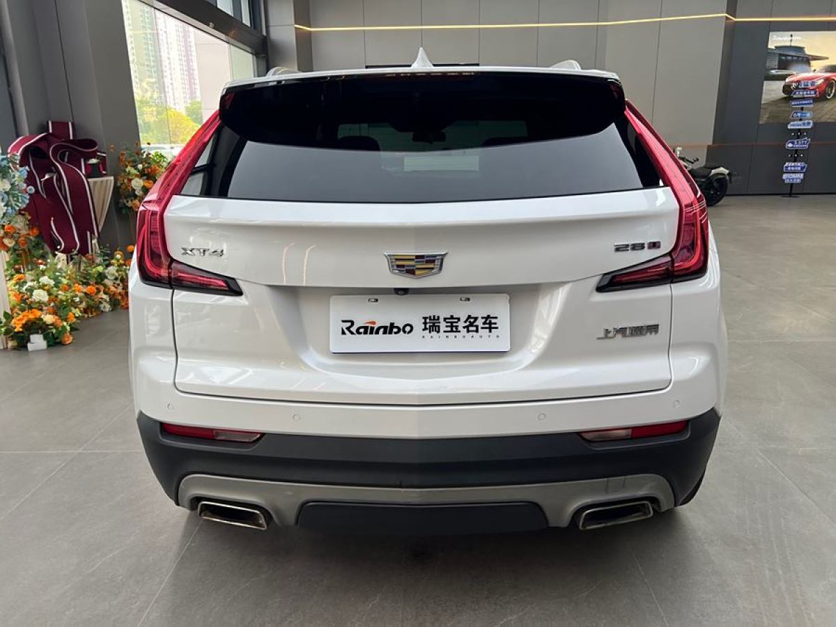 凱迪拉克 XT4  2018款 28T 兩驅(qū)領(lǐng)先型圖片