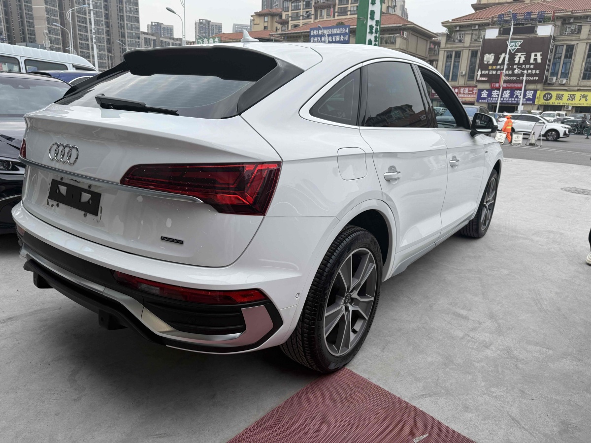 奧迪 奧迪Q5L Sportback  2022款 改款 40 TFSI 豪華型圖片