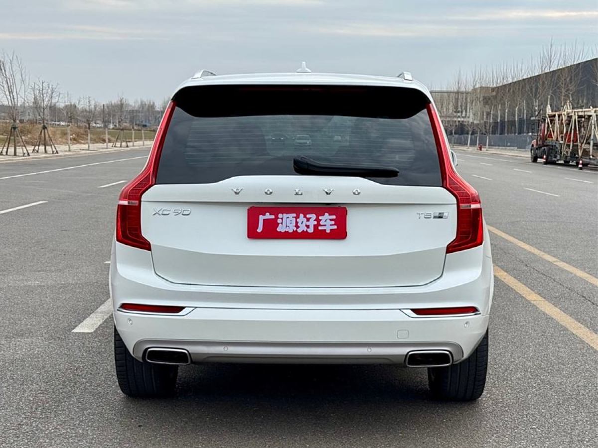 沃爾沃 XC90新能源  2019款  E驅混動 T8 智尊版 7座 國VI圖片