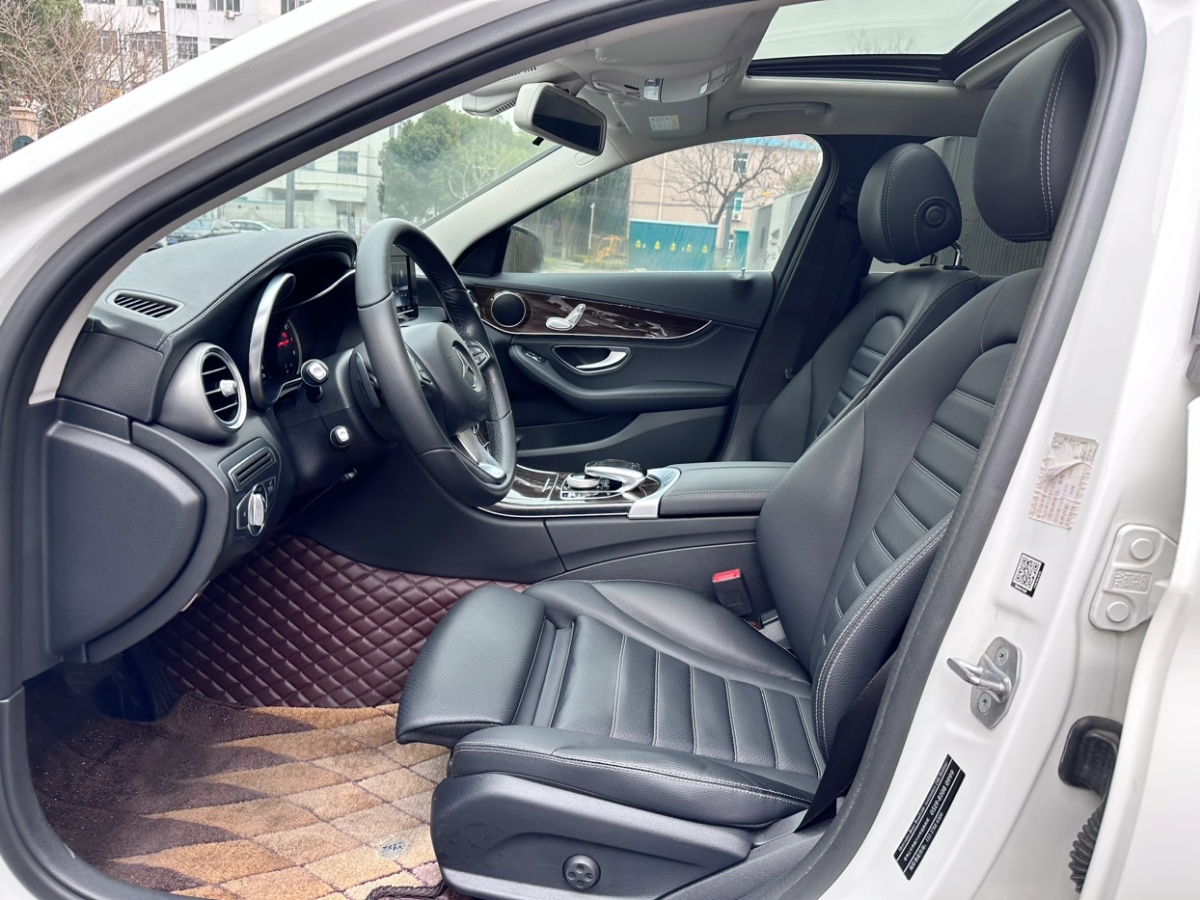 奔驰 奔驰C级  2017款 改款 C 180 L 时尚型图片