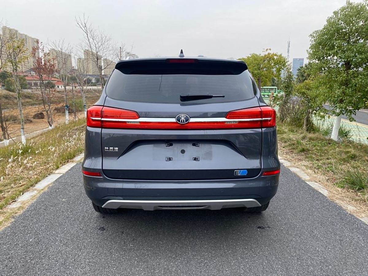 比亞迪 宋新能源  2019款 宋EV500 智聯(lián)領(lǐng)享型圖片