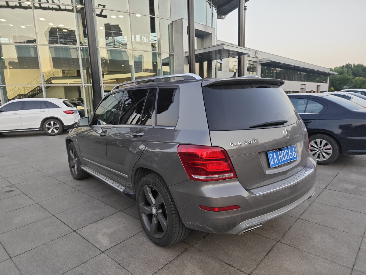 奔驰 奔驰GLK级  2013款 GLK 300 4MATIC 时尚型图片