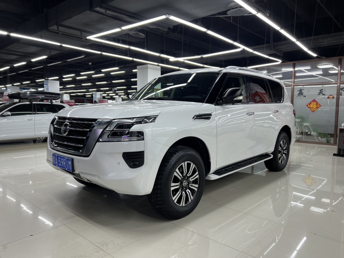 日產(chǎn) 途樂  2018款 4.0L 領英型圖片