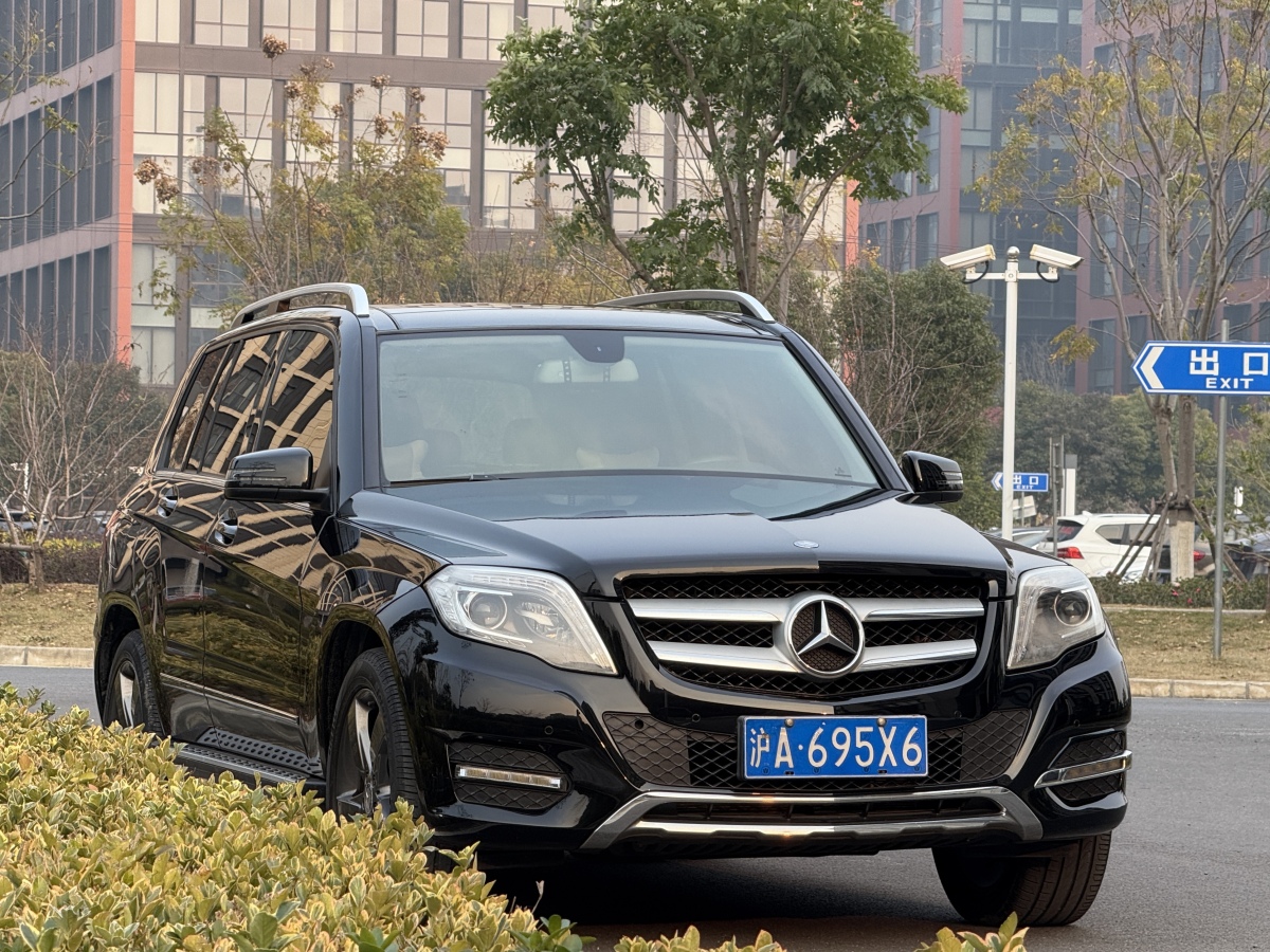 奔馳 奔馳GLK級(jí)  2015款 GLK 300 4MATIC 時(shí)尚型 極致版圖片