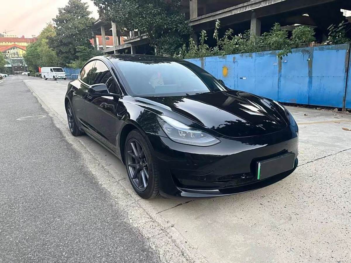 特斯拉 Model Y  2022款 改款 后輪驅(qū)動版圖片