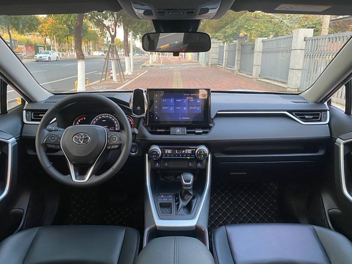 豐田 RAV4榮放  2022款 2.0L CVT兩驅風尚Plus版圖片