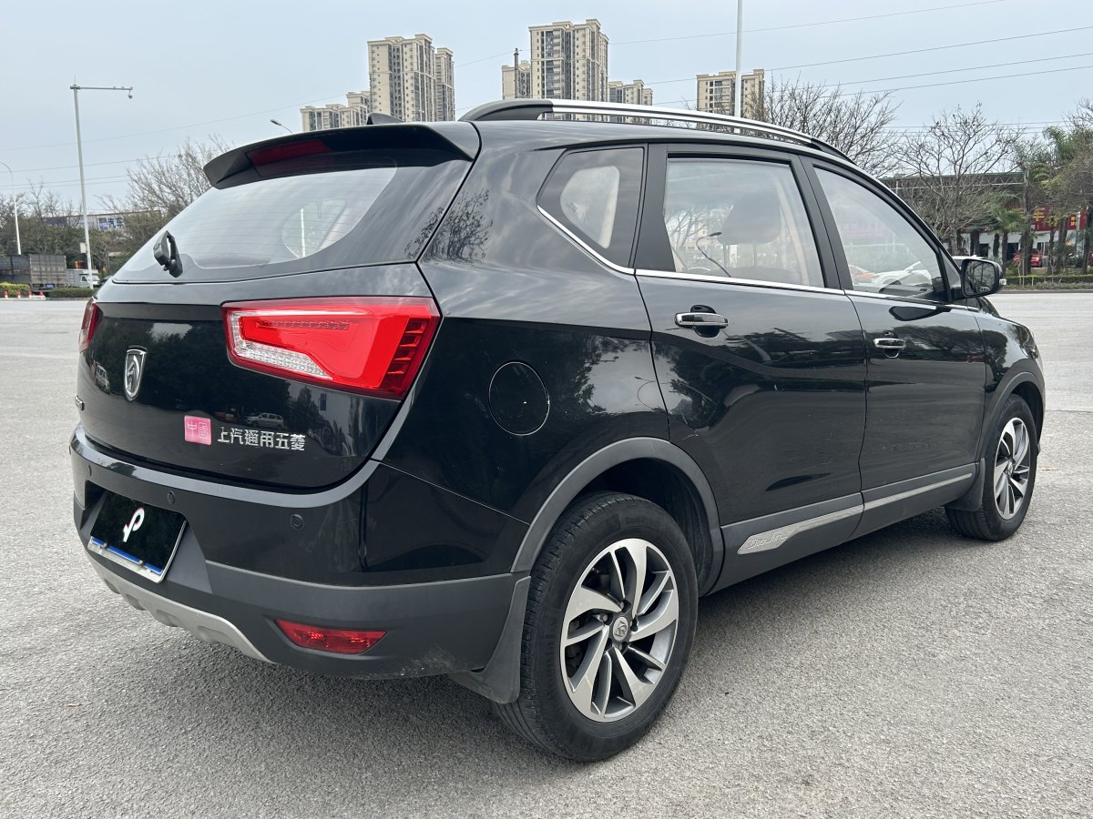 寶駿 560  2016款 1.8L 手動豪華型圖片