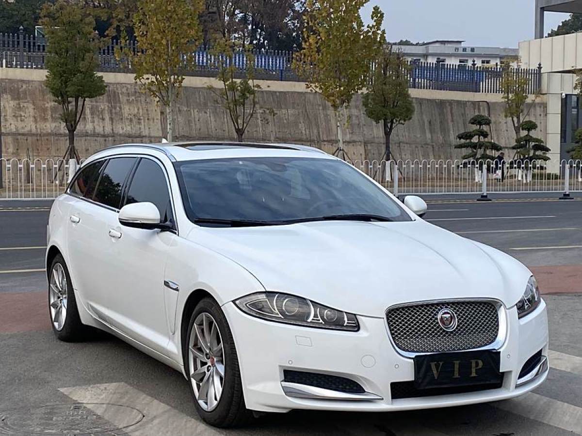 捷豹 XF  2015款 XF 2.0T Sportbrake 豪華版圖片