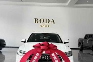 奧迪Q3 奧迪  35 TFSI 時尚動感型