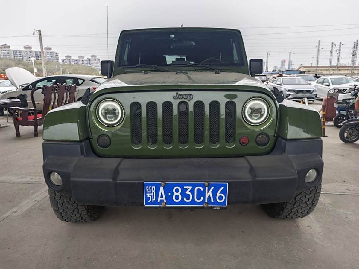 Jeep 牧馬人  2008款 3.8L Sahara 四門版圖片