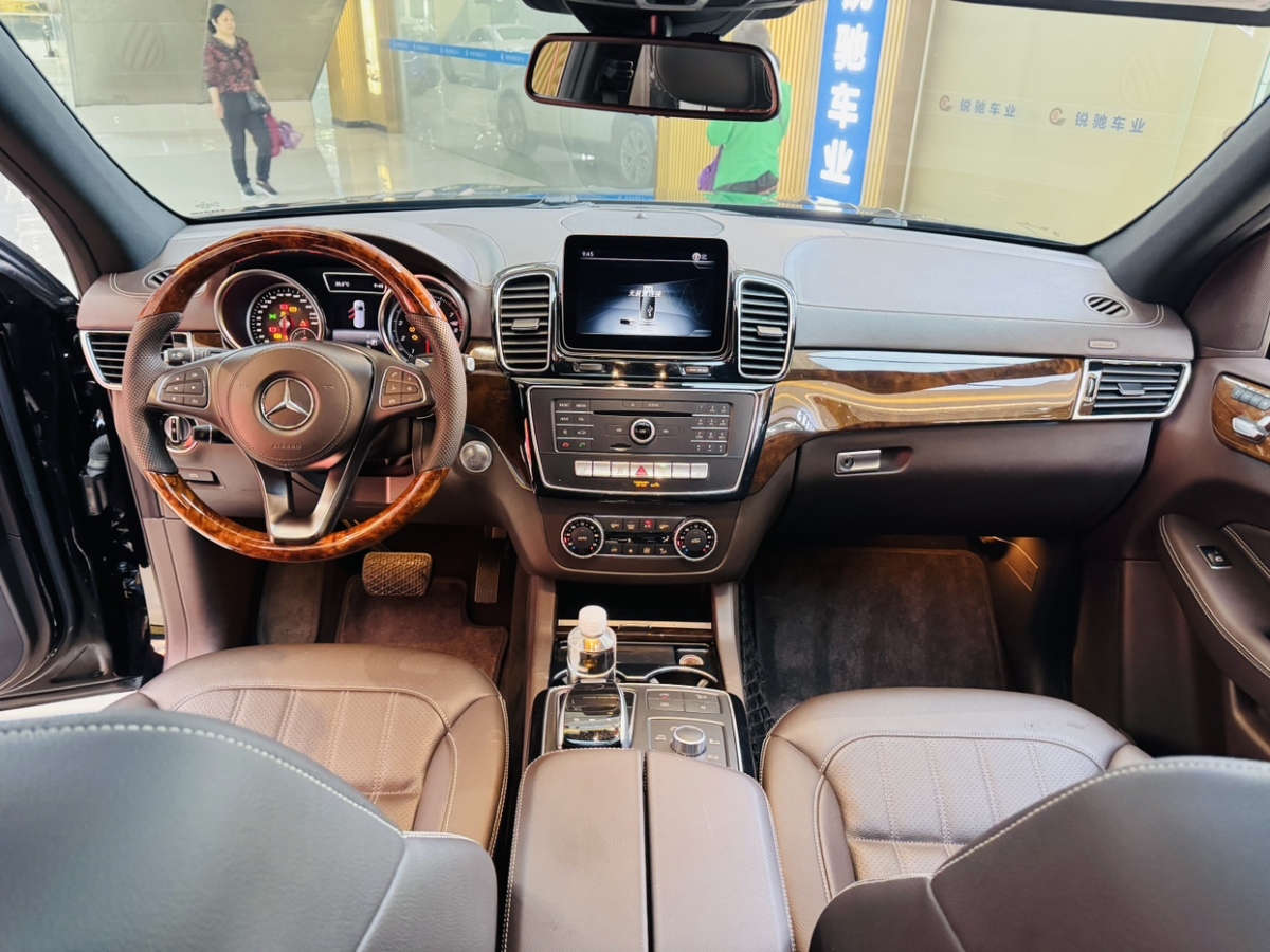 奔馳 奔馳GLS  2018款 GLS450 4MATIC 3.0T 美規(guī)版圖片