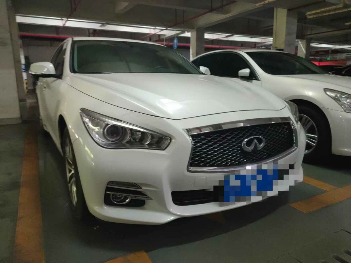 2015年1月英菲尼迪 Q50L  2015款 Q50L 2.0T 悅享版