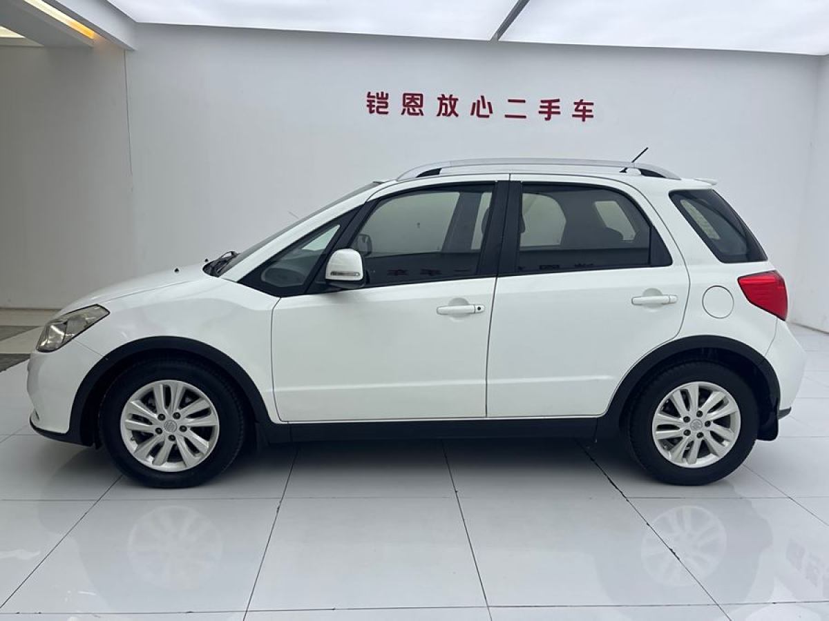 鈴木 天語 SX4  2013款 酷銳 1.6L 自動舒適型圖片