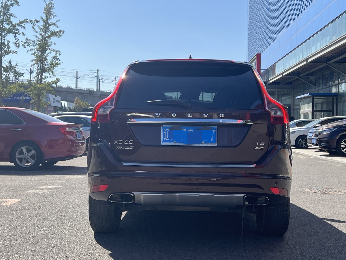 沃爾沃 XC60  2016款 T5 AWD 智遠(yuǎn)版圖片