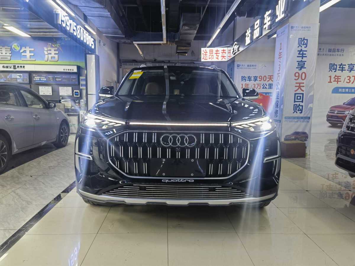 奧迪 奧迪Q6  2024款 50 TFSI quattro 行云型 羽林套裝 6座圖片