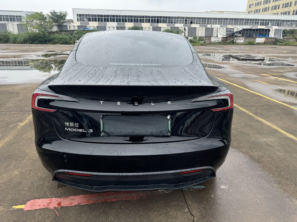 特斯拉 Model 3  2023款 煥新版 后輪驅(qū)動(dòng)圖片