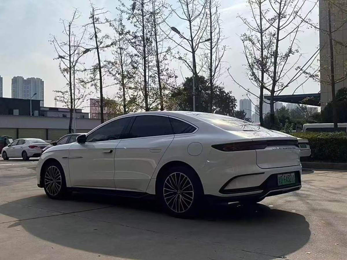 比亞迪 漢  2022款 DM-i 121KM 領(lǐng)航型圖片