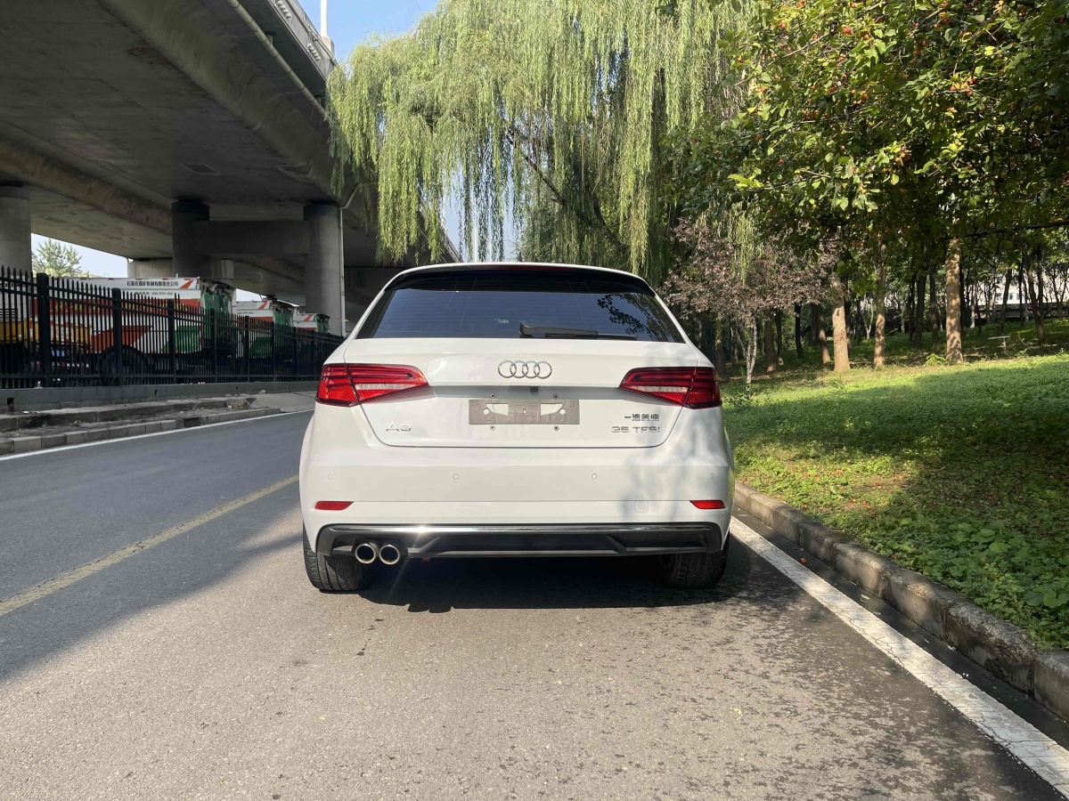 奧迪 奧迪A3  2019款 Sportback 35 TFSI 進(jìn)取型 國VI圖片