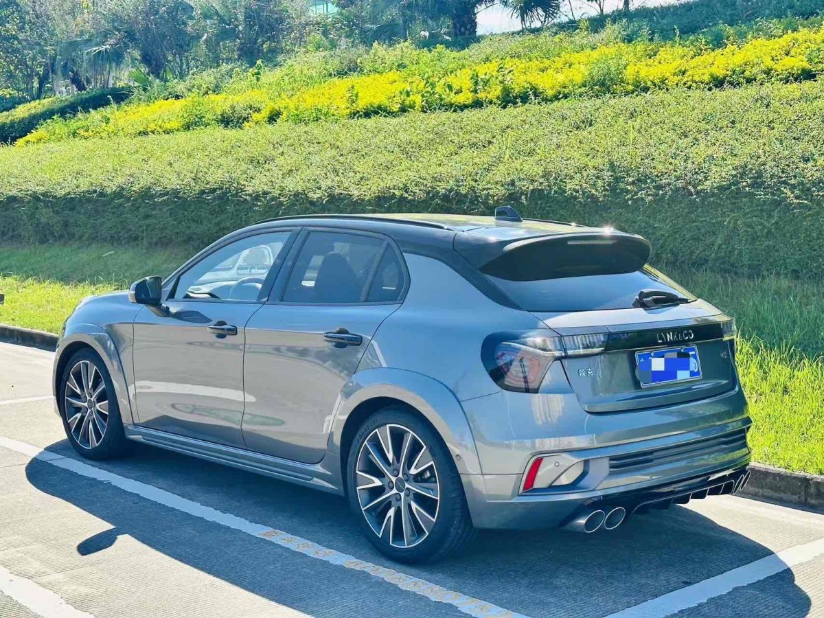 領(lǐng)克 領(lǐng)克02 Hatchback  2022款 2.0TD Pro圖片