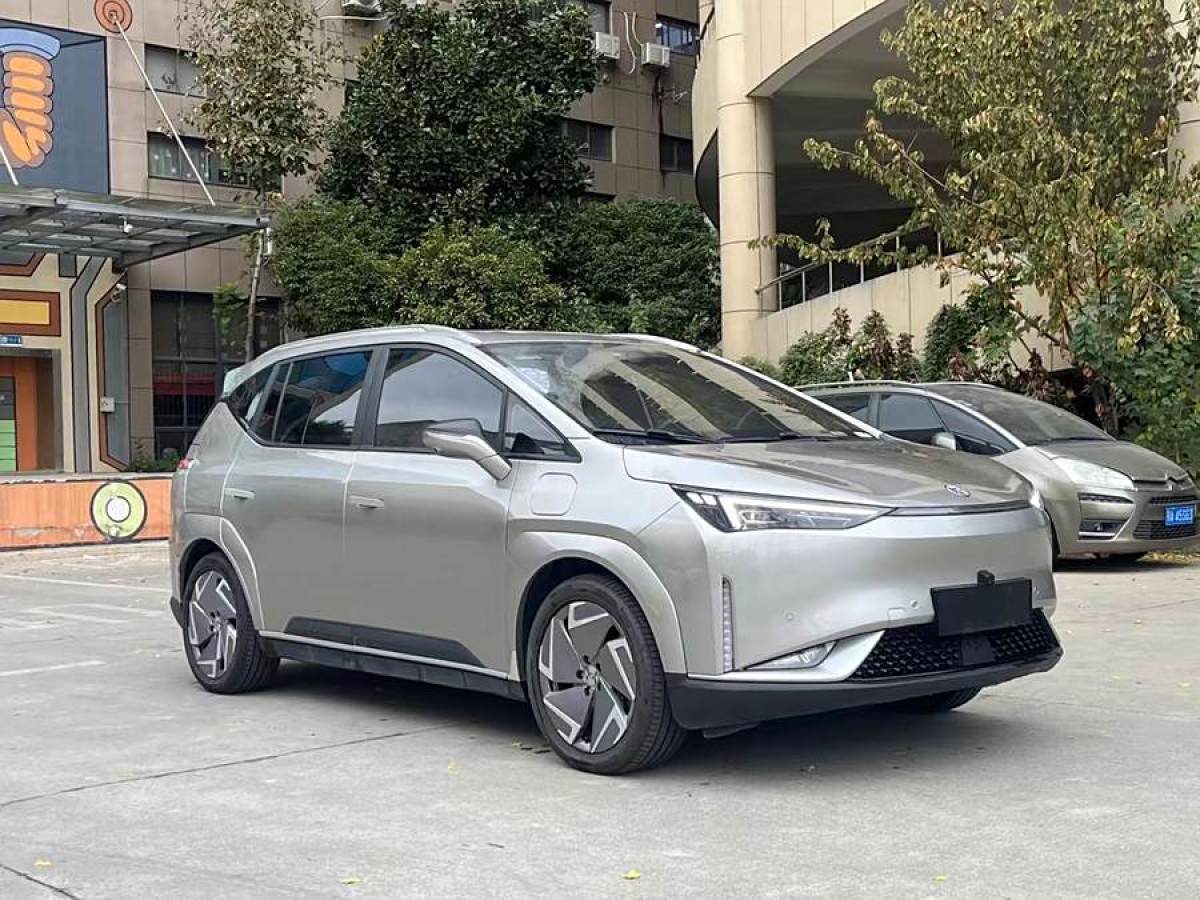 合創(chuàng) 合創(chuàng)Z03  2022款 510km 潮酷版 135kW 64.23kWh圖片