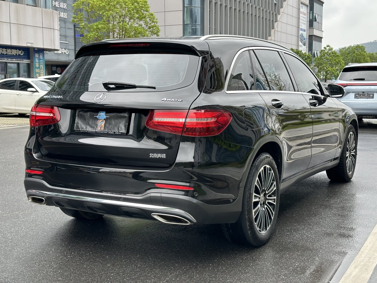 2019年8月奔馳 奔馳GLC  2019款 GLC 260 L 4MATIC 動(dòng)感型