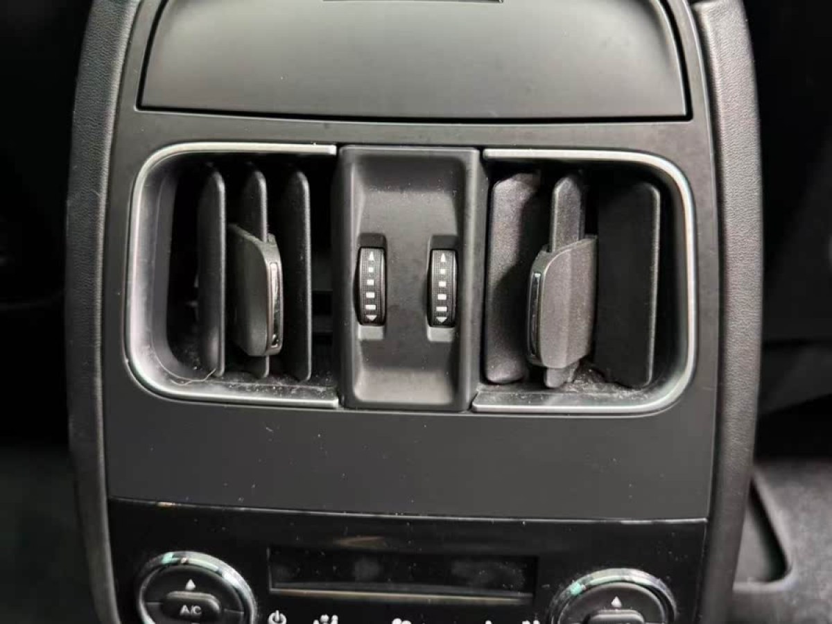 瑪莎拉蒂 Levante  2019款 3.8T GTS圖片