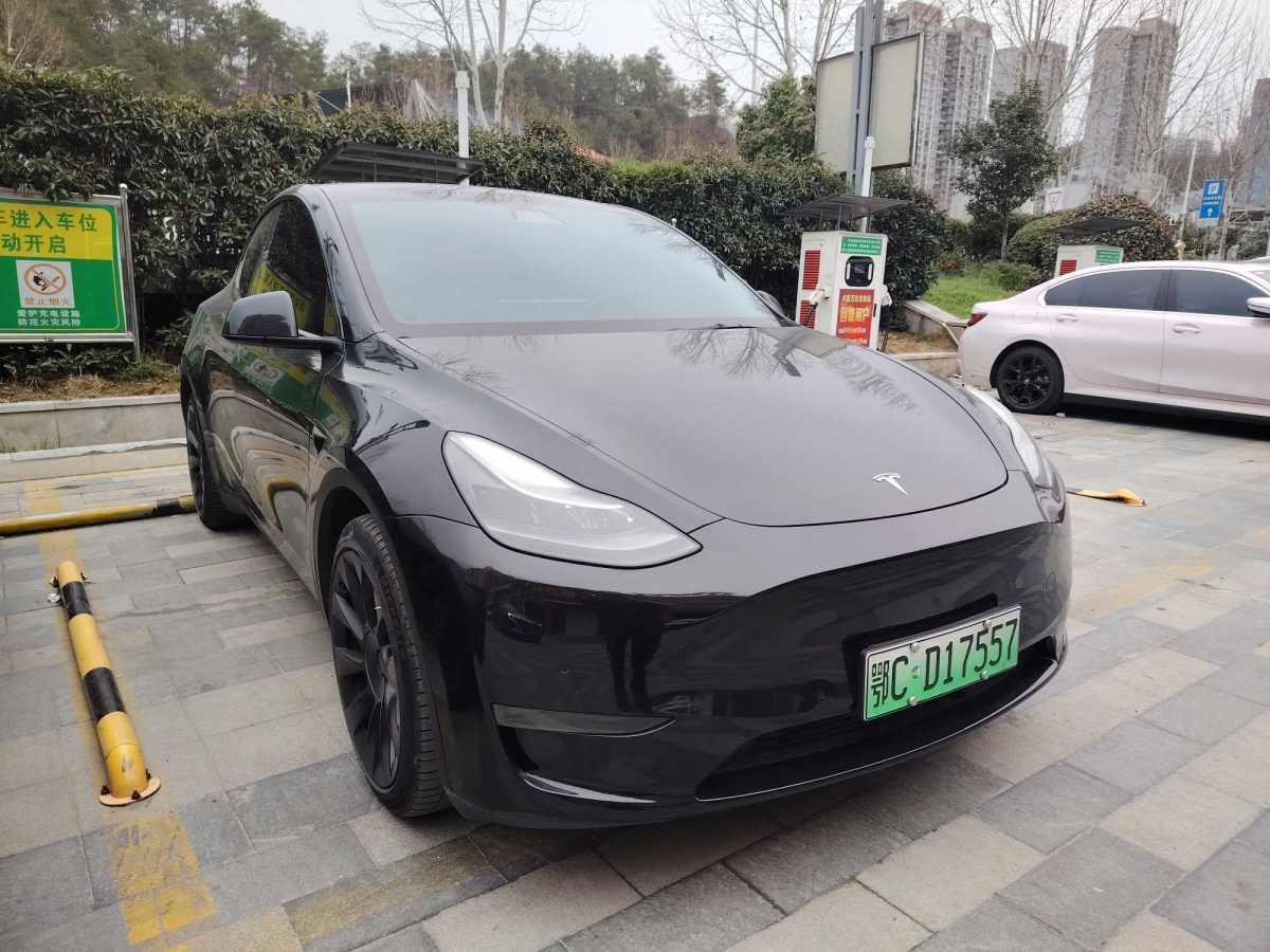 特斯拉 Model 3  2021款 改款 標(biāo)準(zhǔn)續(xù)航后驅(qū)升級版圖片