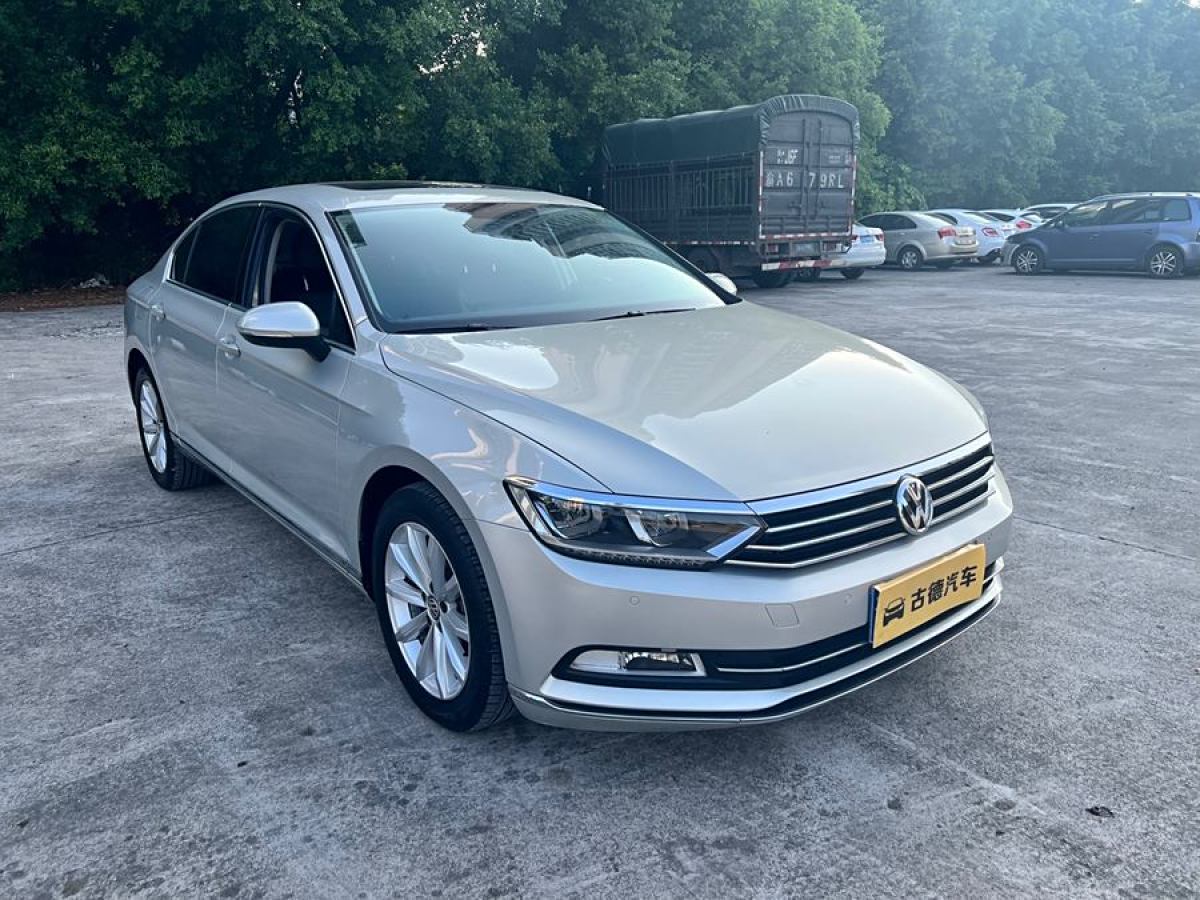 大眾 邁騰  2019款  330TSI DSG 領(lǐng)先型 國VI圖片