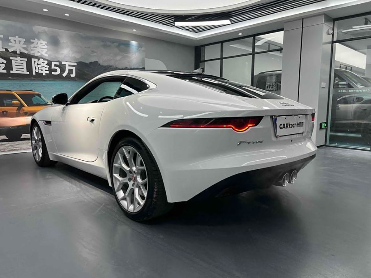 捷豹 F-TYPE  2016款 3.0T 硬頂版圖片