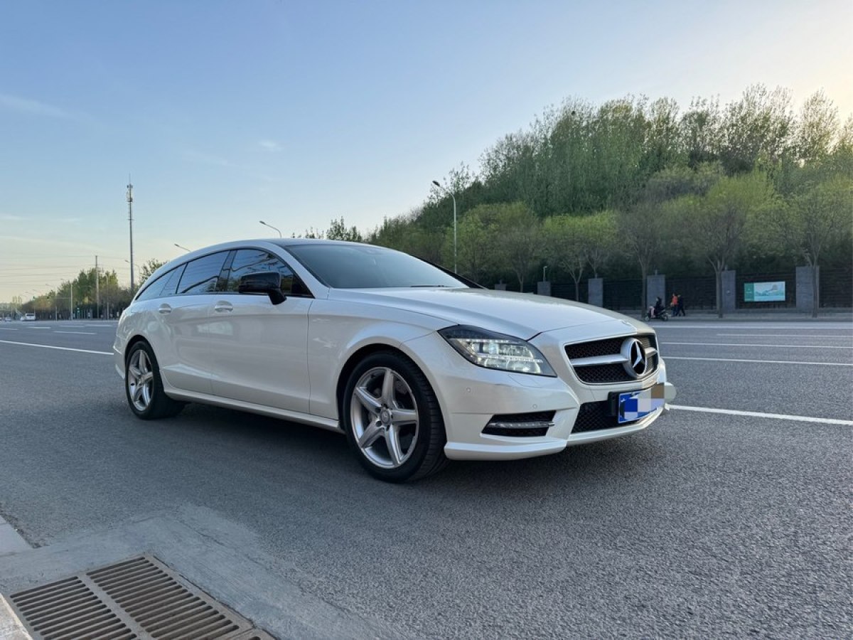 奔驰 奔驰CLS级  2013款 CLS 350 猎装时尚型图片