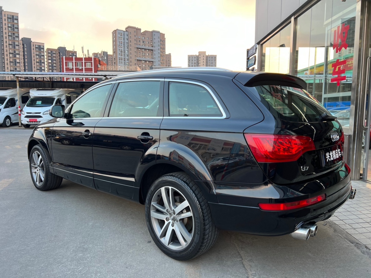 奧迪 奧迪Q7  2014款 35 TFSI 越野型圖片