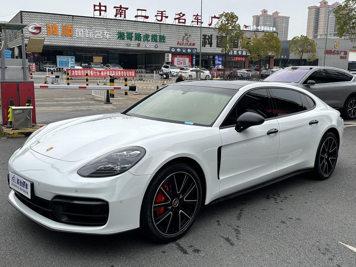 保時(shí)捷 Panamera  2022款 Panamera 4 行政加長(zhǎng)版 2.9T圖片