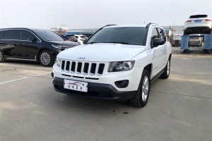 指南者 Jeep 2.0L 兩驅(qū)運動版