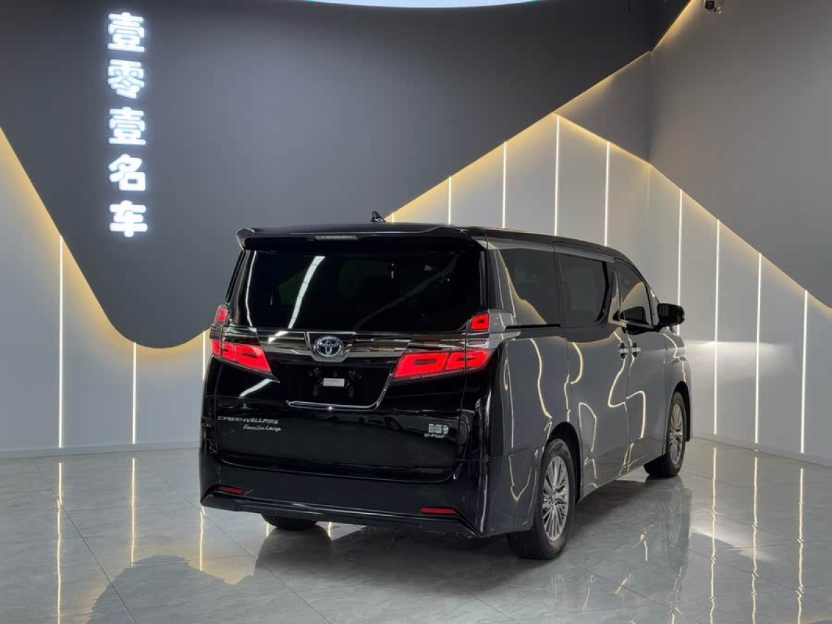 豐田 威爾法  2021款 皇冠 雙擎 2.5L HV尊貴版圖片