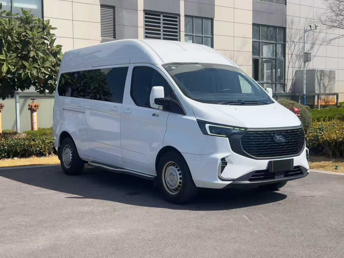 福特 E全順  2024款 廂式運(yùn)輸車(chē) 長(zhǎng)軸中頂 3座 100.96kWh圖片