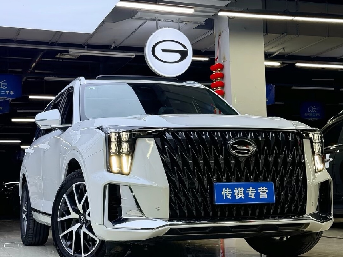 廣汽傳祺 GS8  2022款 雙擎系列 2.0TM 四驅(qū)尊貴版 （七座）圖片