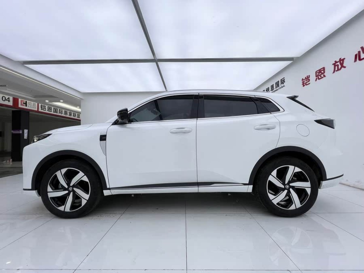 長(zhǎng)安 CS55 PLUS  2024款 第三代 1.5T DCT卓越型圖片