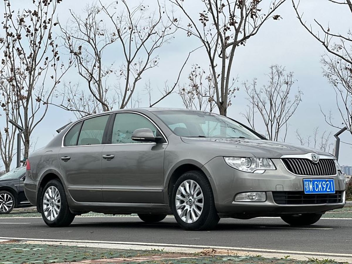 2010年7月斯柯達 昊銳  2009款 1.8TSI 自動尊雅版