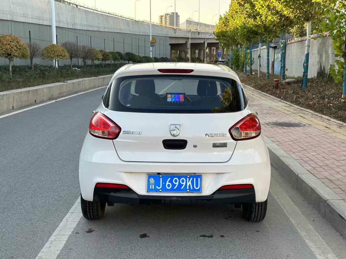 寶駿 310W  2018款 1.5L 自動時尚型圖片