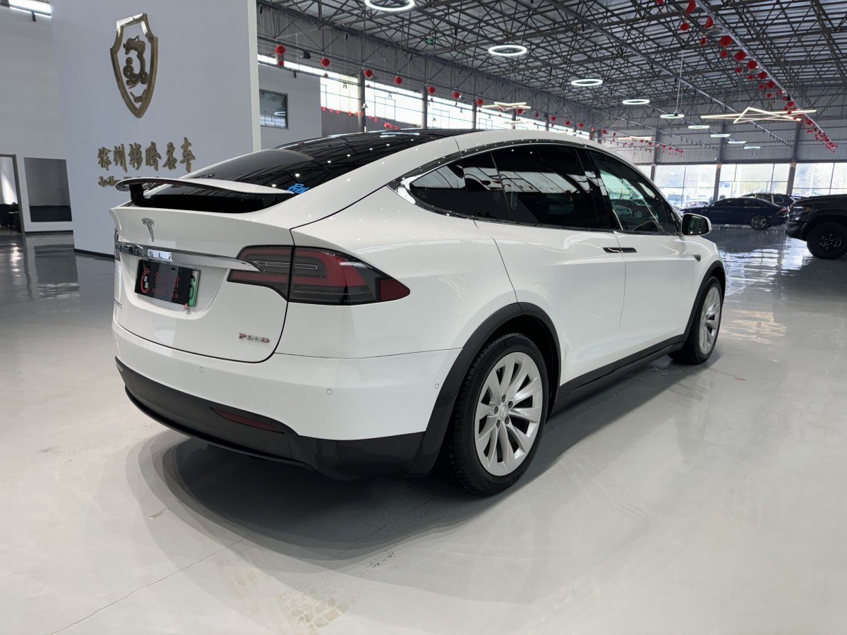 特斯拉 Model X  2016款 Model X P90D圖片