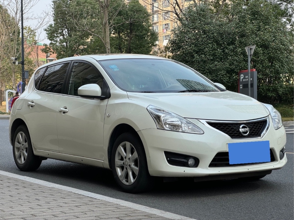 日產(chǎn) 騏達(dá)  2014款 1.6L CVT酷咖版圖片