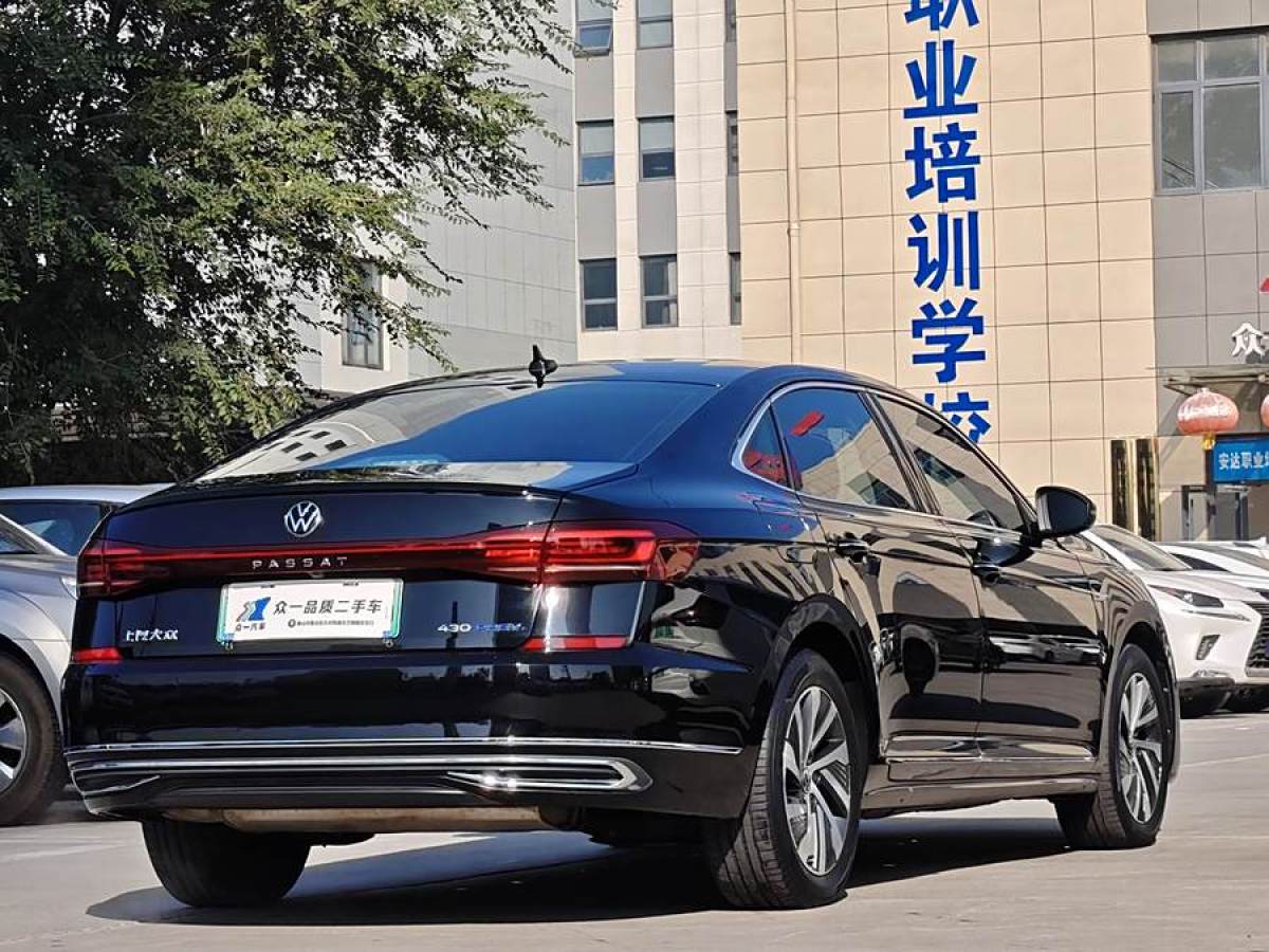 大眾 帕薩特新能源  2023款 430PHEV 混動(dòng)豪華版圖片