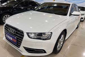 奥迪A4L 奥迪 35 TFSI 自动标准型