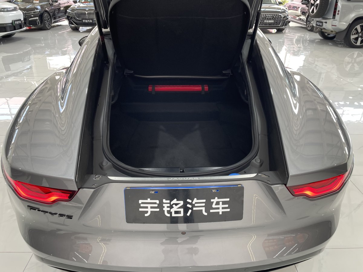 捷豹 F-TYPE  2023款 P300 硬頂版 R-DYNAMIC BLACK圖片