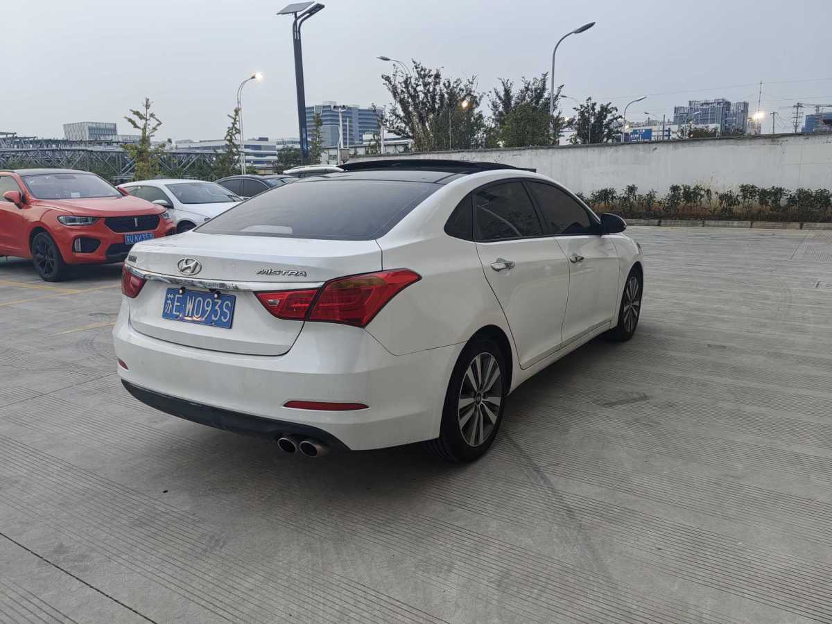 2015年6月現(xiàn)代 名圖  2014款 1.8L 自動尊貴型DLX