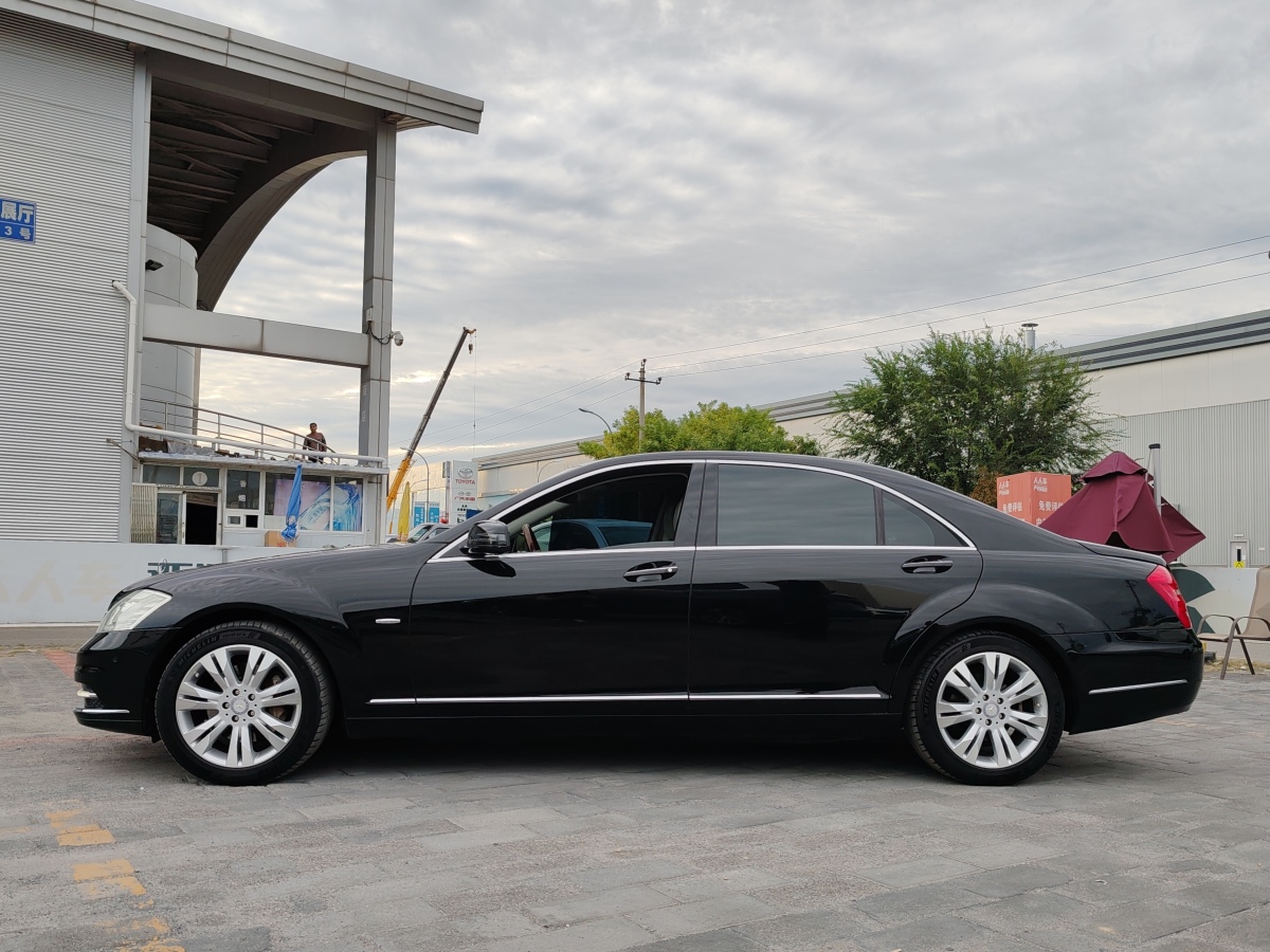 奔驰 奔驰S级  2012款 S 350 L 4MATIC Grand Edition图片