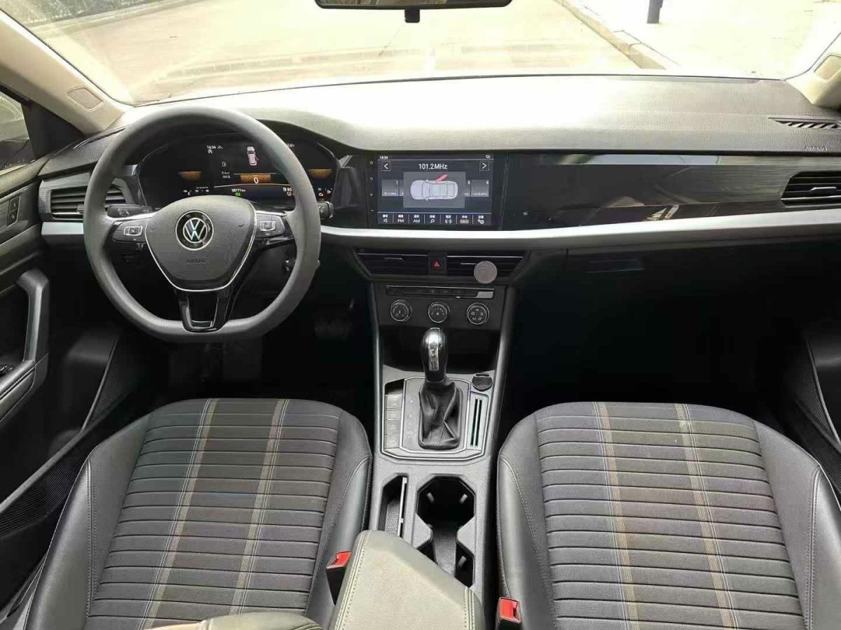 WEY 瑪奇朵  2021款 1.5L DHT原萃版圖片