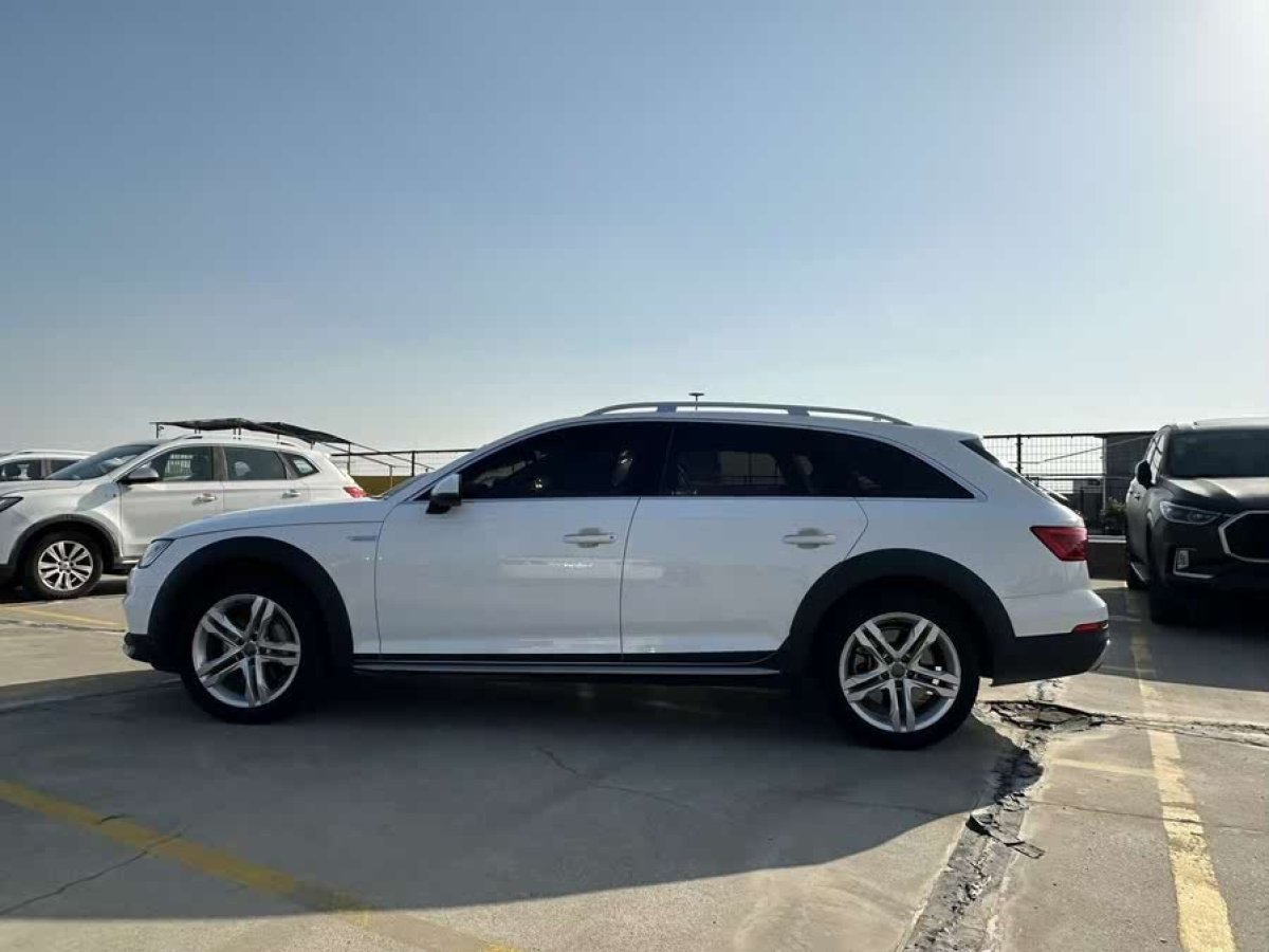 奧迪 奧迪A4  2017款 45 TFSI allroad quattro 時(shí)尚型圖片